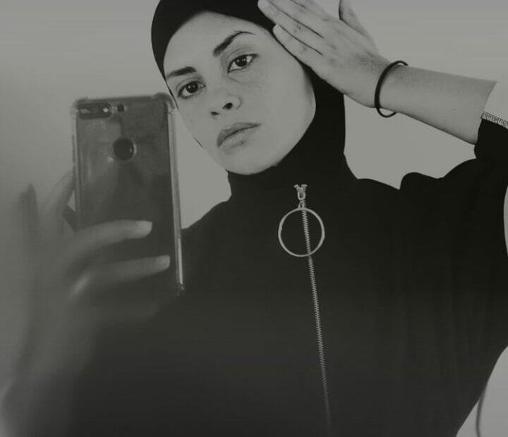 Auren wata bakwai by Xayyeesharthul-Humaerath